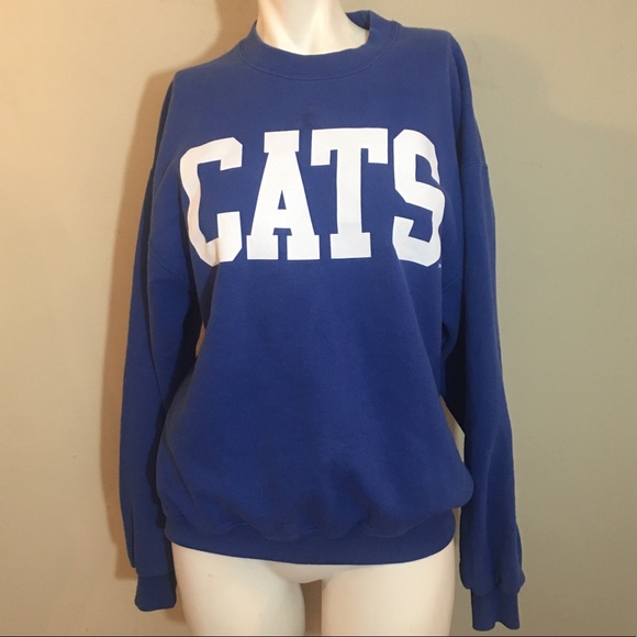 Tops - Kentucky Wildcats blue sweatshirt